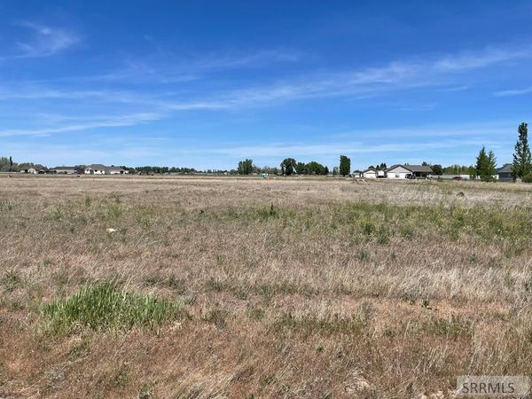 422 W 260 N, BLACKFOOT, ID 83221