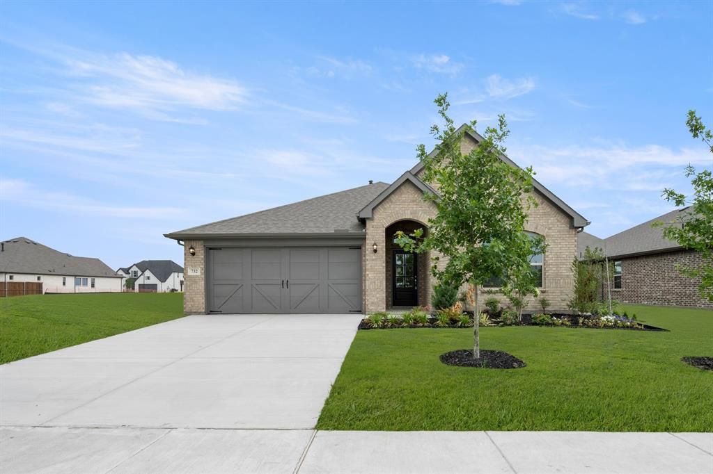 732 Scarlet Sage Drive, Waxahachie, TX 75165 Main Photo