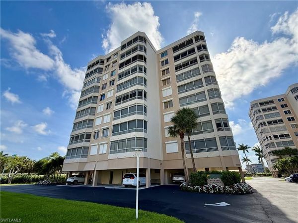 11118 Gulf Shore DR, Unit A204, NAPLES, FL 34108