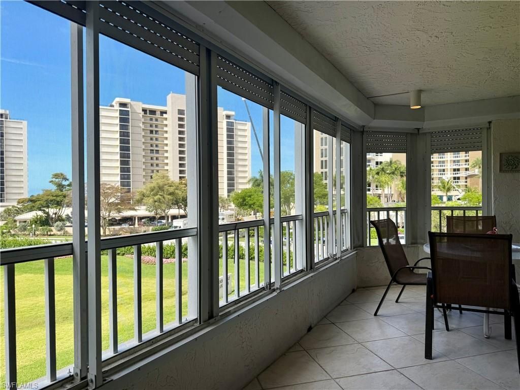 11118 Gulf Shore Dr, Unit A204, Naples, FL 34108 Photo