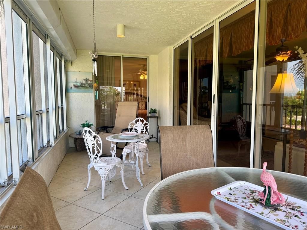 11118 Gulf Shore Dr, Unit A204, Naples, FL 34108 Photo