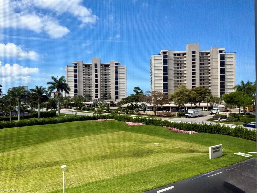11118 Gulf Shore Dr, Unit A204, Naples, FL 34108 Photo