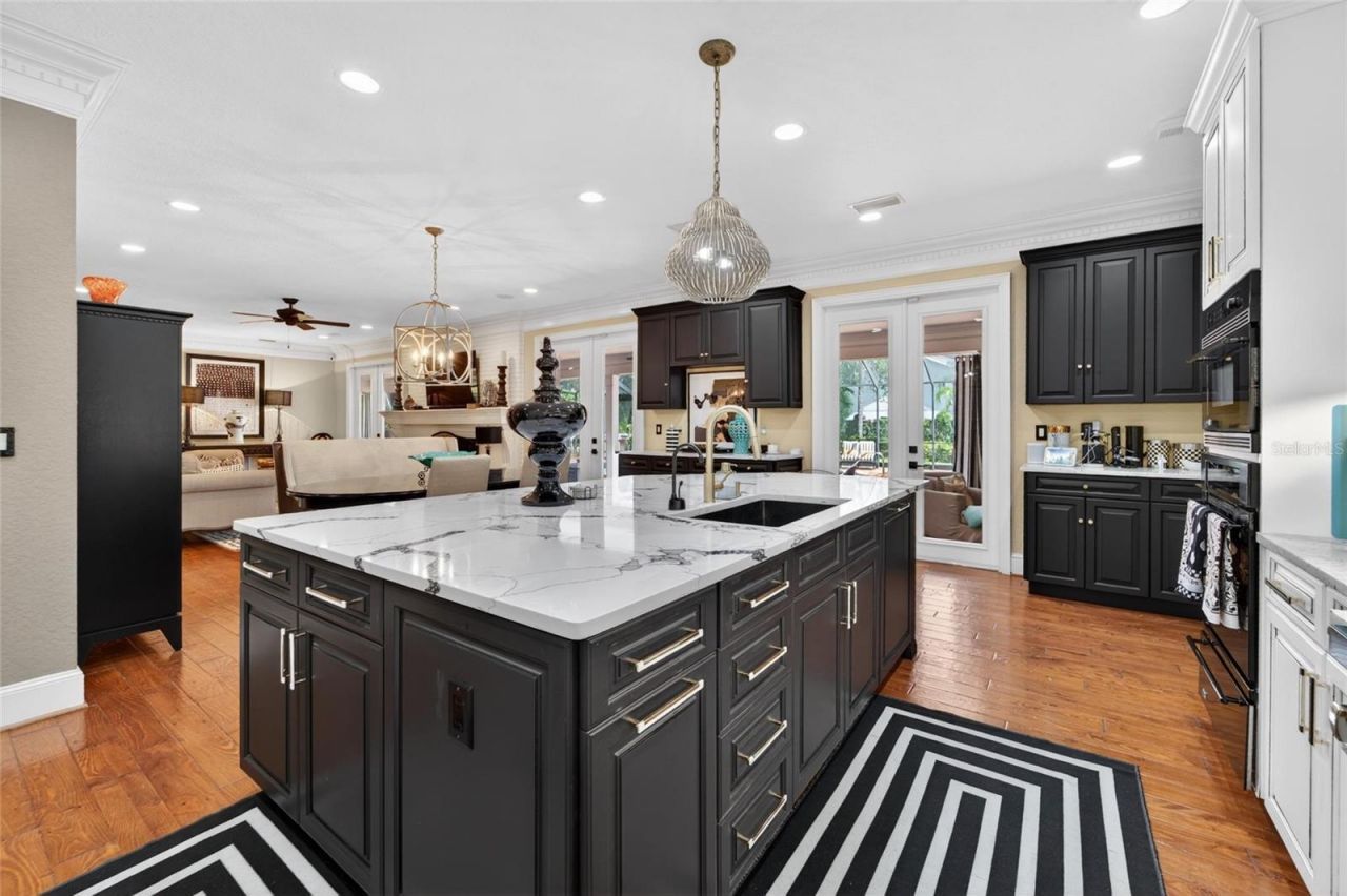 16203 Avila Boulevard, Tampa, FL 33613 Photo