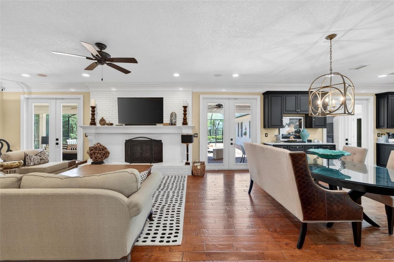16203 Avila Boulevard, Tampa, FL 33613 Photo
