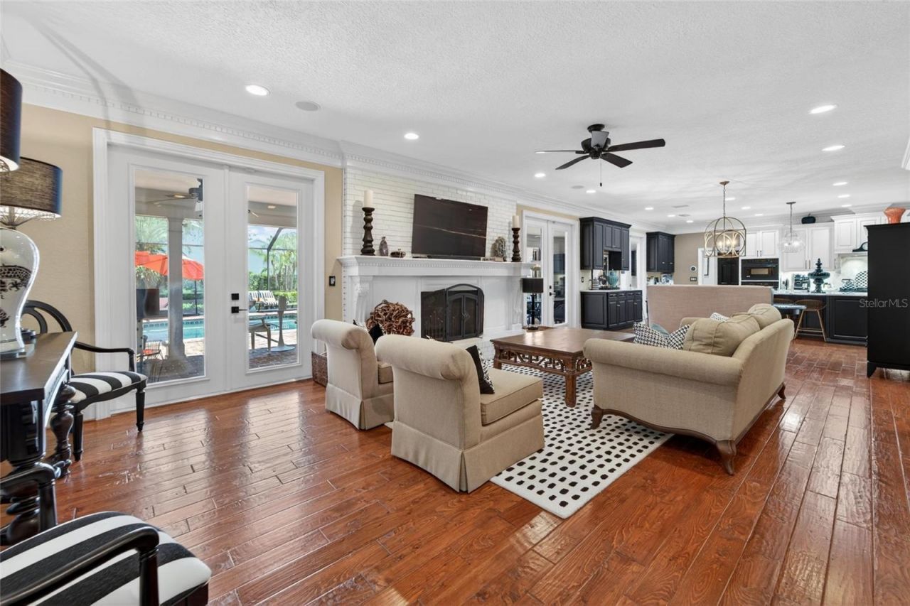 16203 Avila Boulevard, Tampa, FL 33613 Photo