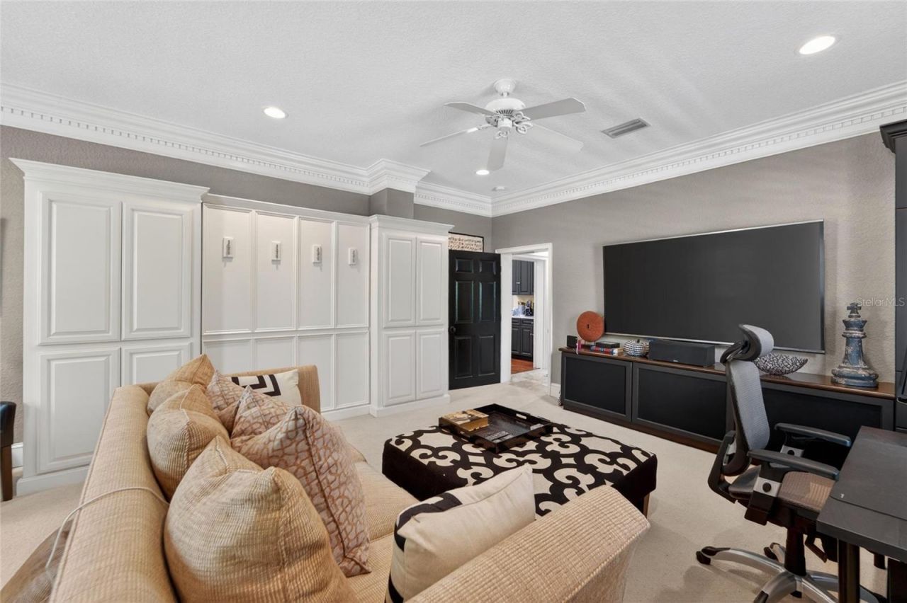 16203 Avila Boulevard, Tampa, FL 33613 Photo