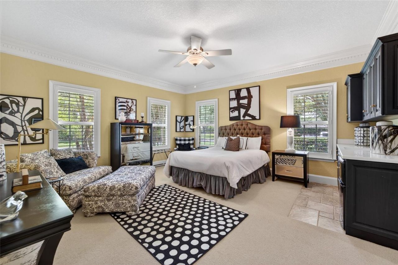 16203 Avila Boulevard, Tampa, FL 33613 Photo