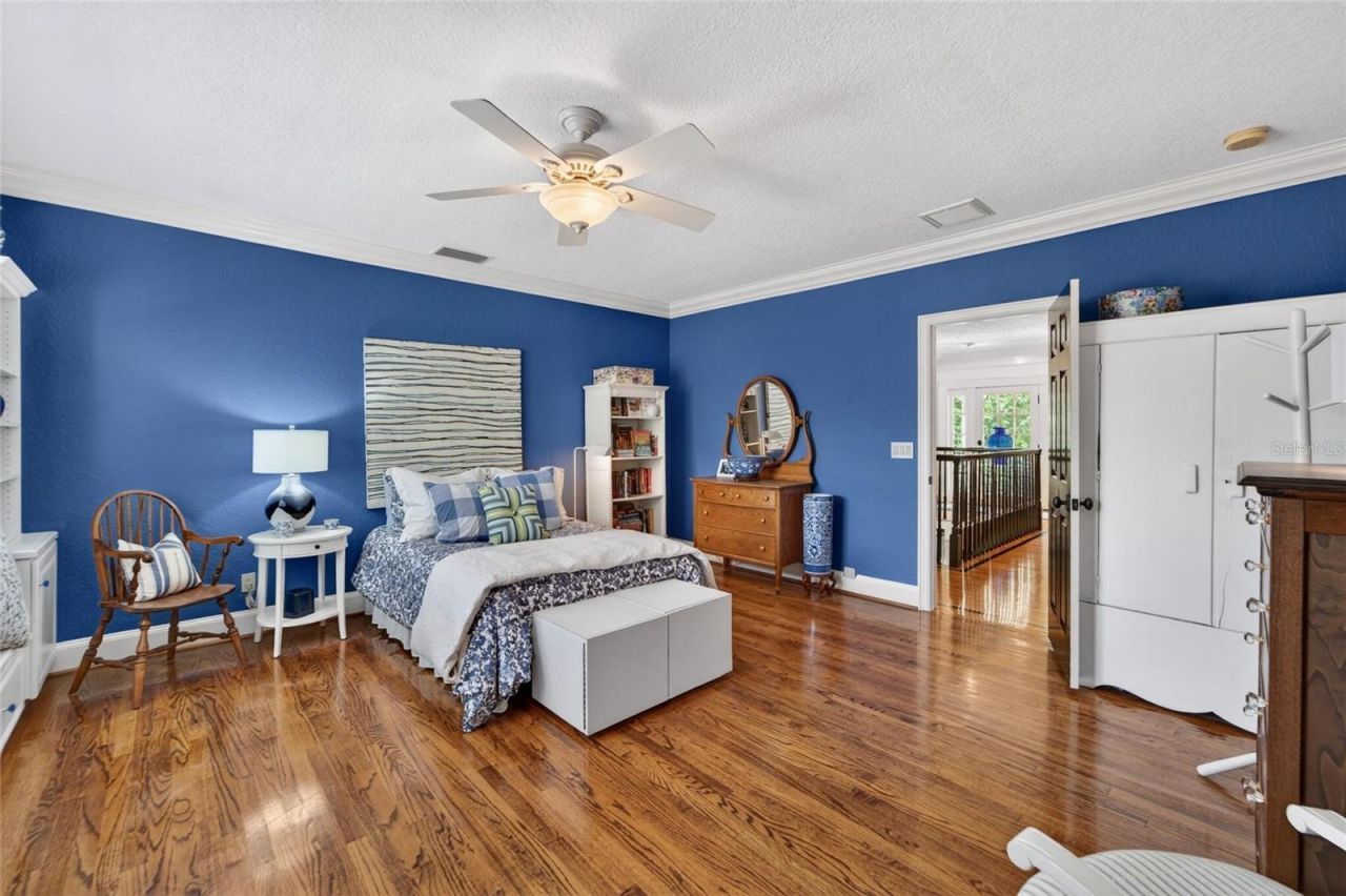 16203 Avila Boulevard, Tampa, FL 33613 Photo