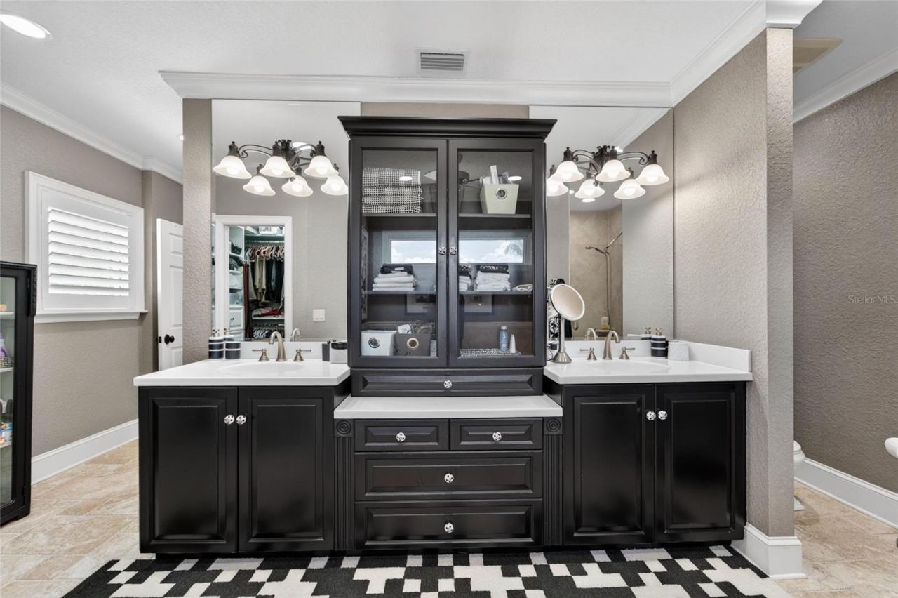 16203 Avila Boulevard, Tampa, FL 33613 Photo