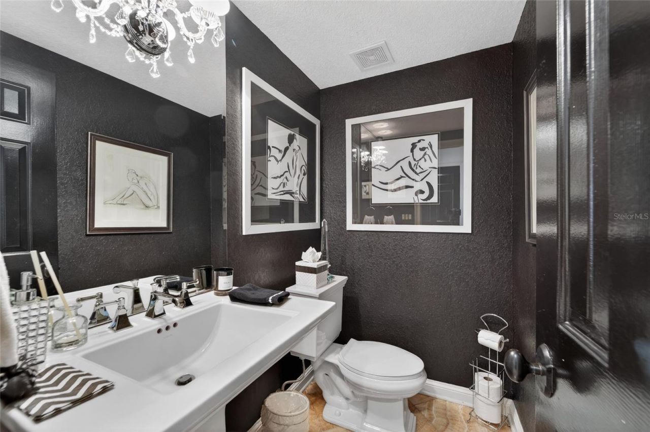 16203 Avila Boulevard, Tampa, FL 33613 Photo