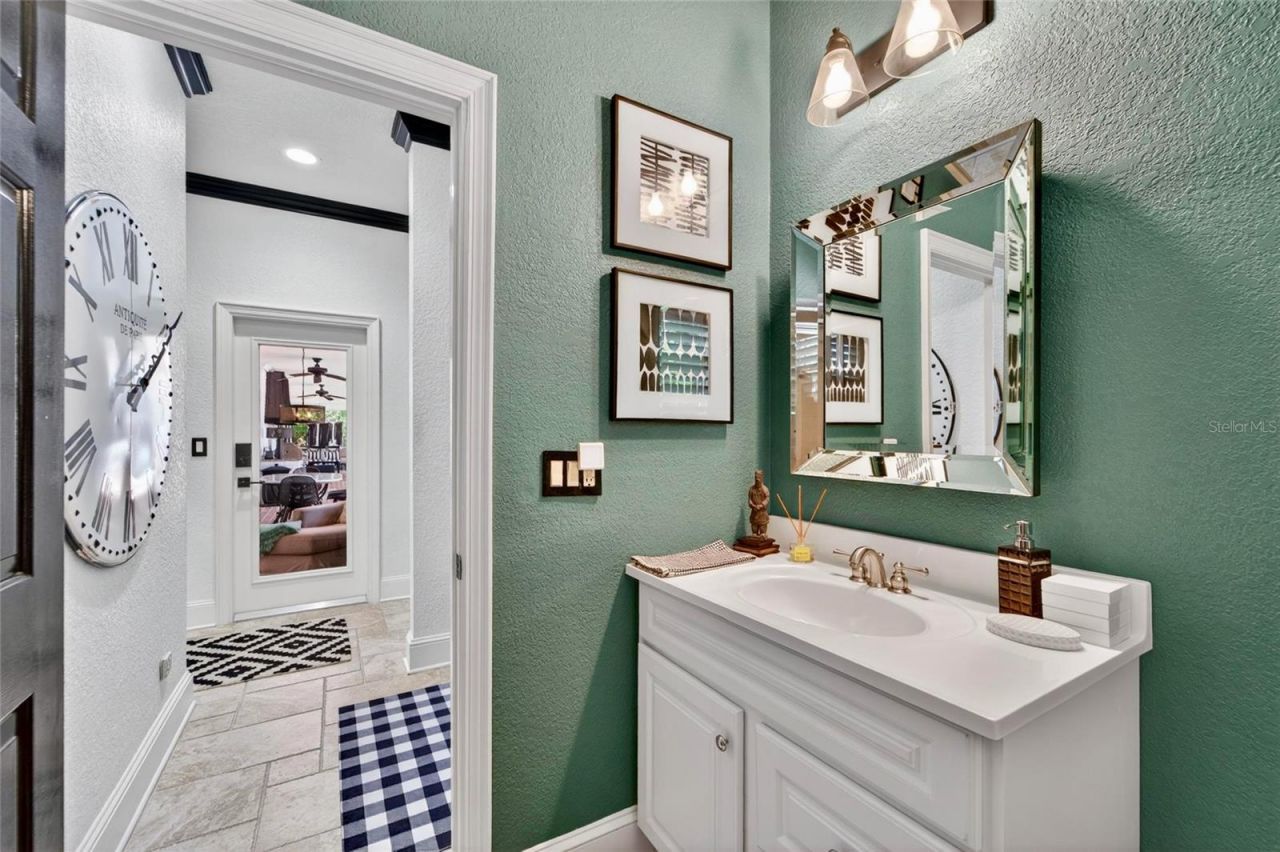 16203 Avila Boulevard, Tampa, FL 33613 Photo