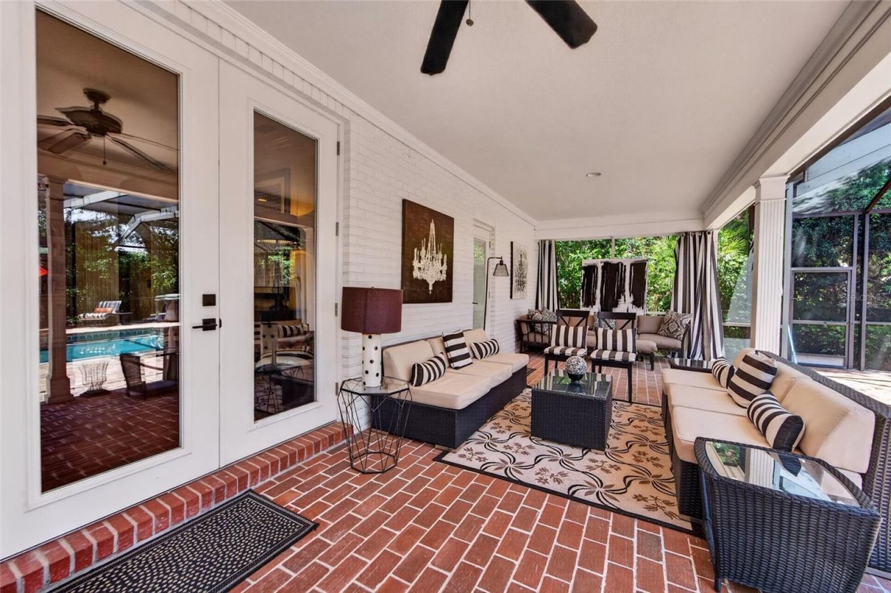 16203 Avila Boulevard, Tampa, FL 33613 Photo