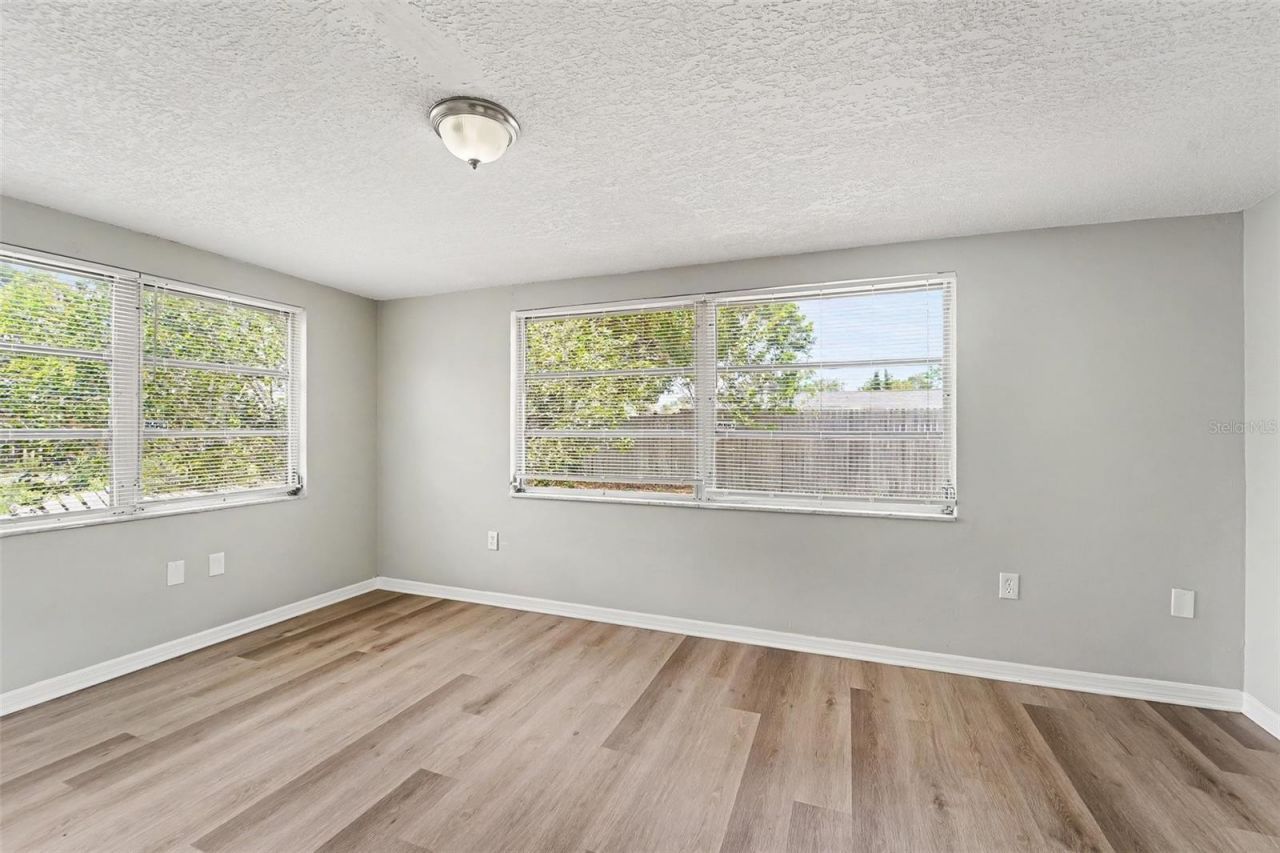 10815 Leeds Road , Port Richey, FL 34668 Photo