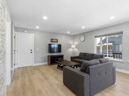 12835 Northwoods Boulevard, Truckee, CA 96161 Photo
