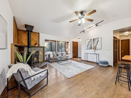 10260 Laburnham Circle, Truckee, CA 96161 Photo