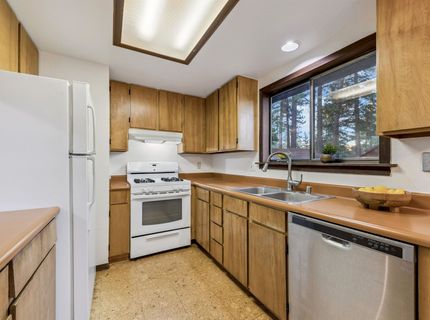 10260 Laburnham Circle, Truckee, CA 96161 Photo