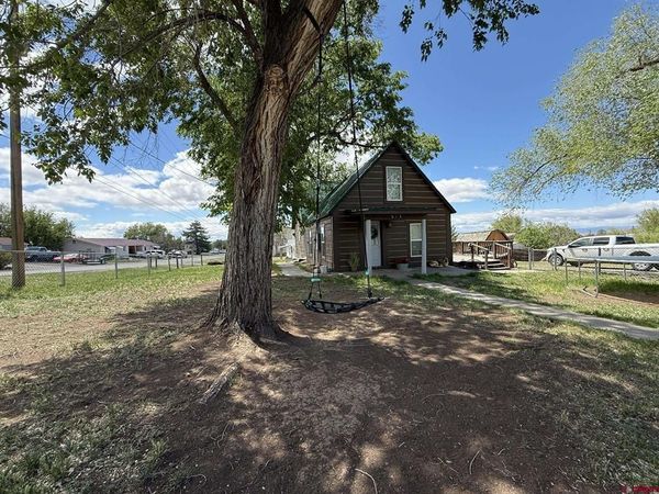 915 NW Cedar Avenue, Cedaredge, CO 81413