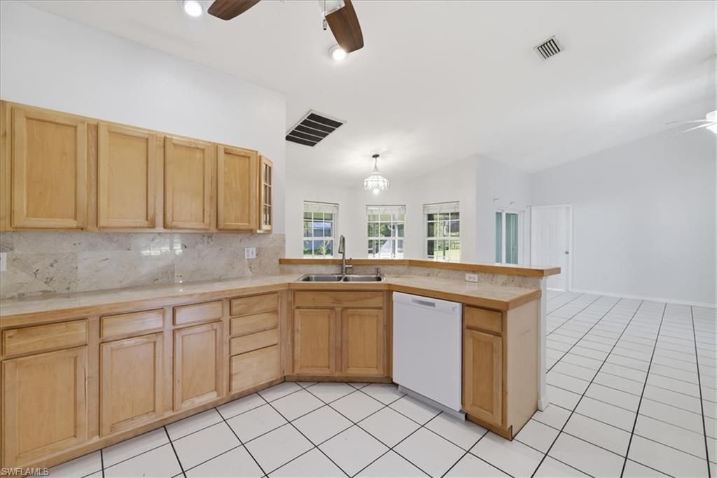 4530 Springview Cir , Labelle, FL 33935 Photo