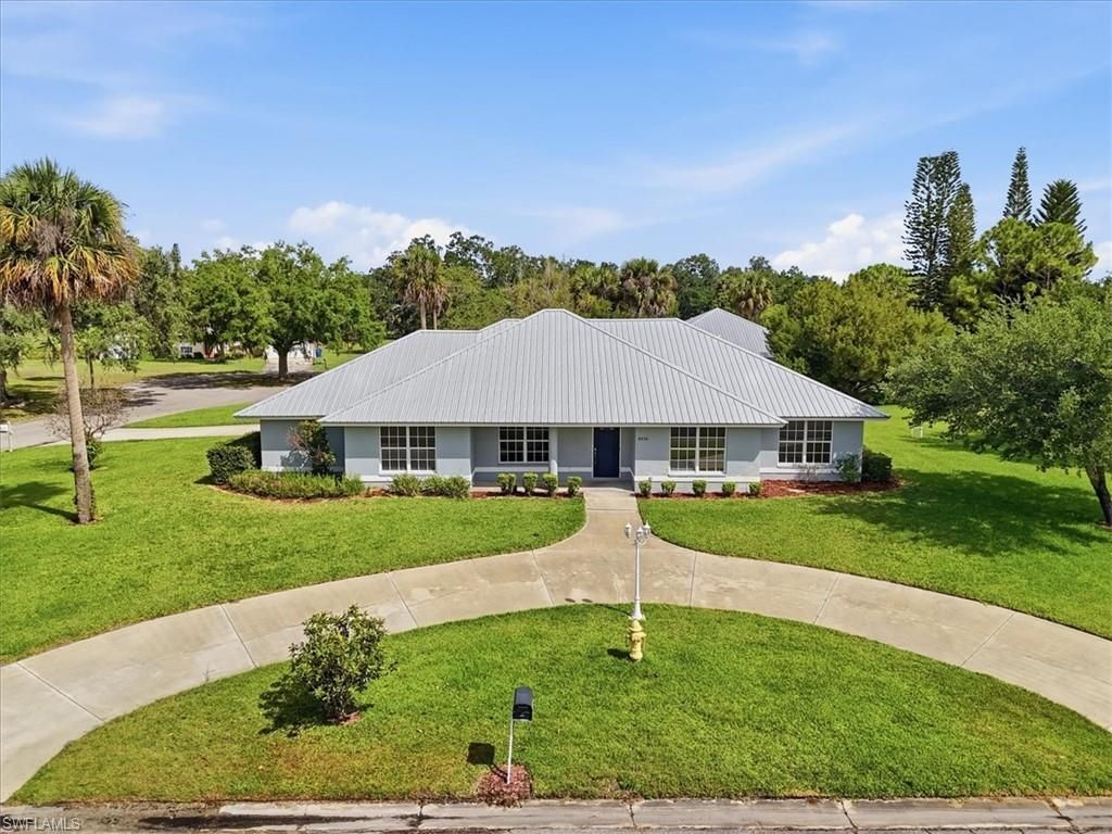 4530 Springview Cir, Labelle, FL 33935 Photo