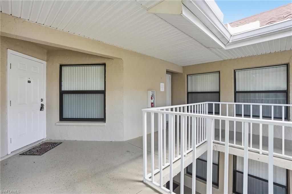 9627 Eaton Gardens Ln , Unit 205, Fort Myers, FL 33919 Photo