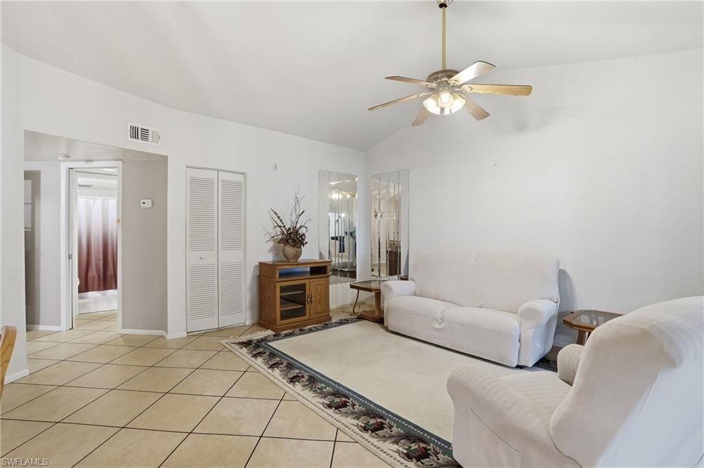 9627 Eaton Gardens Ln , Unit 205, Fort Myers, FL 33919 Photo