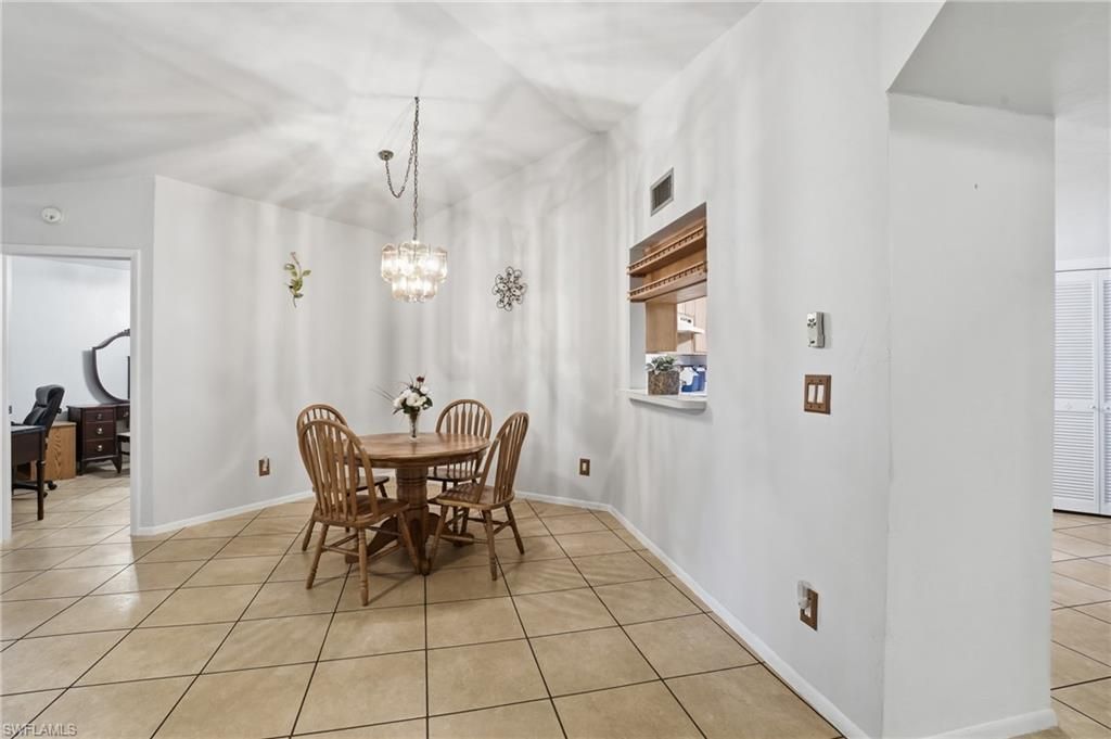 9627 Eaton Gardens Ln , Unit 205, Fort Myers, FL 33919 Photo