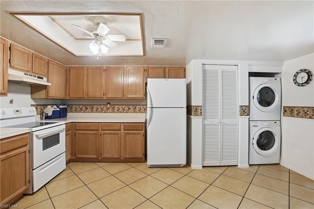 9627 Eaton Gardens Ln , Unit 205, Fort Myers, FL 33919 Photo