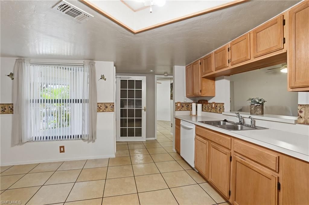 9627 Eaton Gardens Ln , Unit 205, Fort Myers, FL 33919 Photo