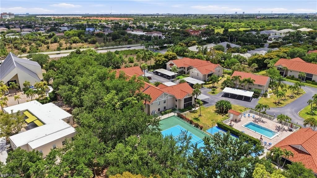 9627 Eaton Gardens Ln , Unit 205, Fort Myers, FL 33919 Photo