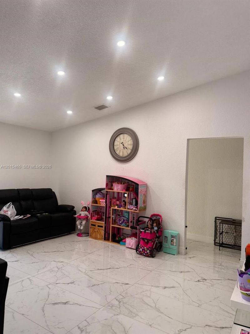 15046 SW 148th Pl , Miami, FL 33196 Photo