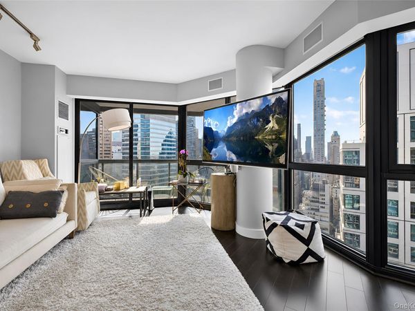 200 E 61st Street , Unit 35B, New York (Manhattan), NY 10065