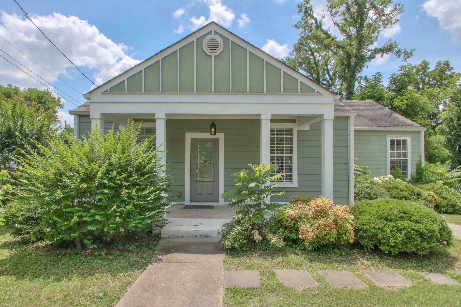 1008a Cahal Ave, Nashville, TN 37206 Main Photo