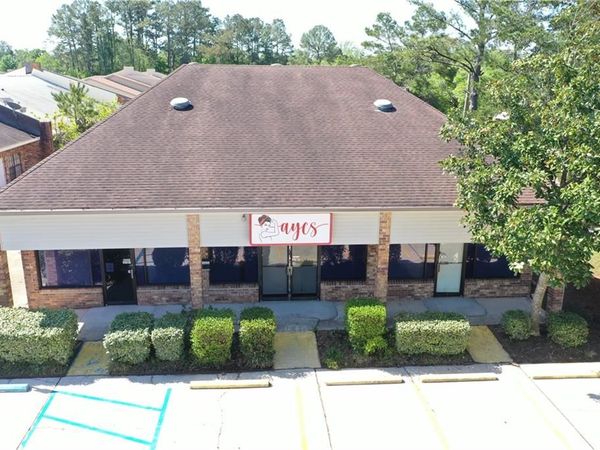 1358 CORPORATE SQUARE Drive, Slidell, LA 70458