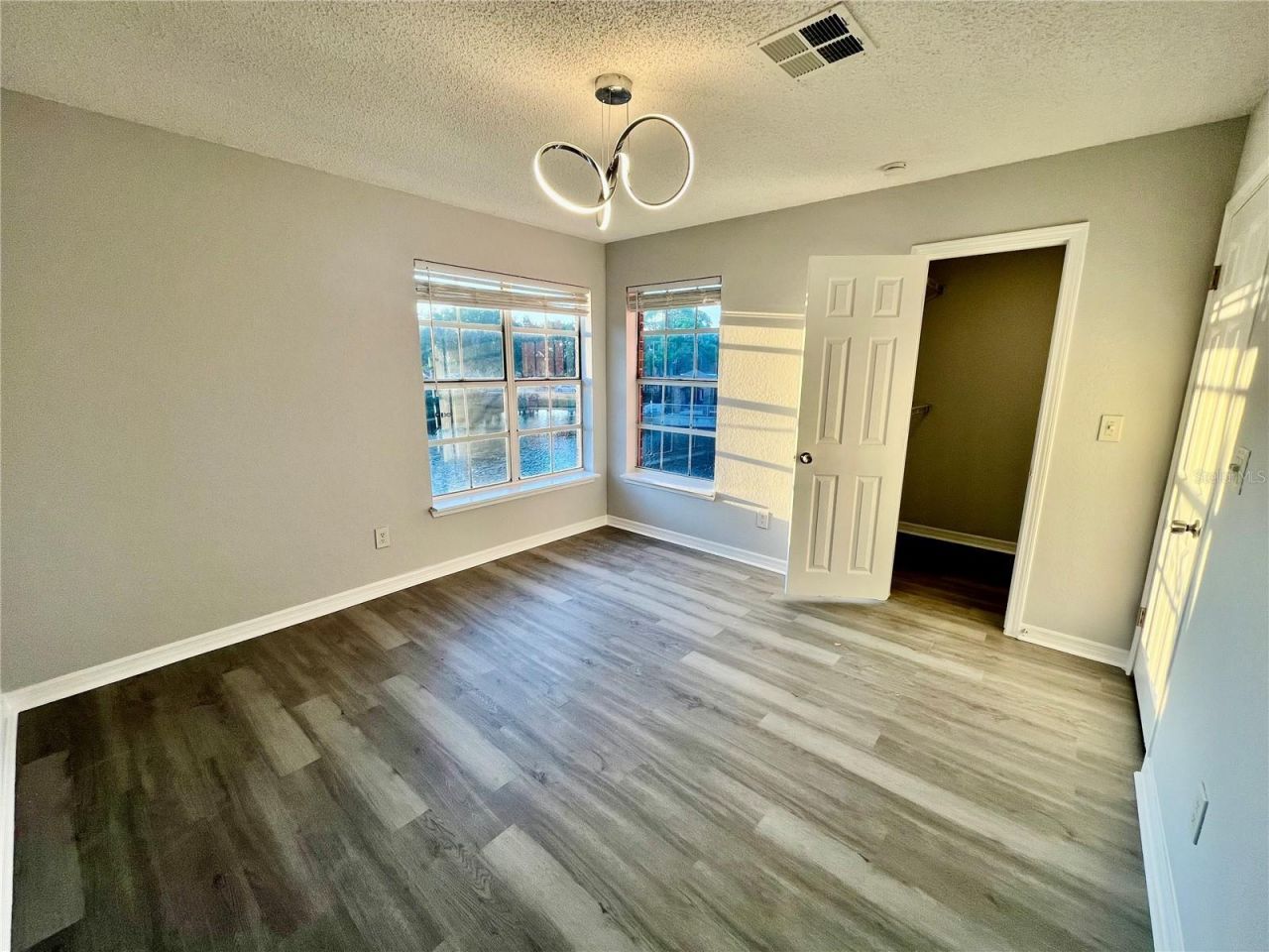 10200 Gandy Boulevard N, Unit 1229, Saint Petersburg, FL 33702 Photo