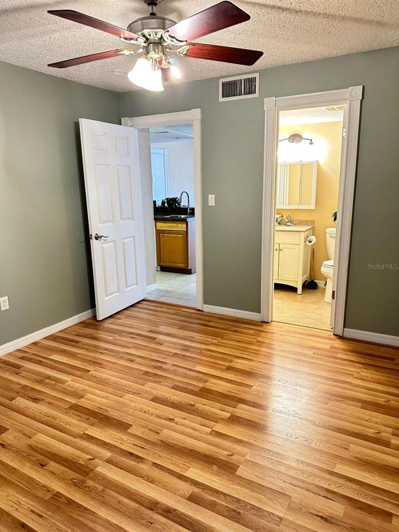 596 Orange Drive , Unit 150, Altamonte Springs, FL 32701 Photo