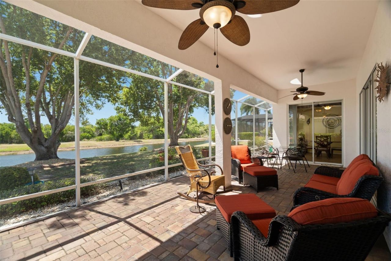 1134 Signature Drive, Sun City Center, FL 33573 Photo