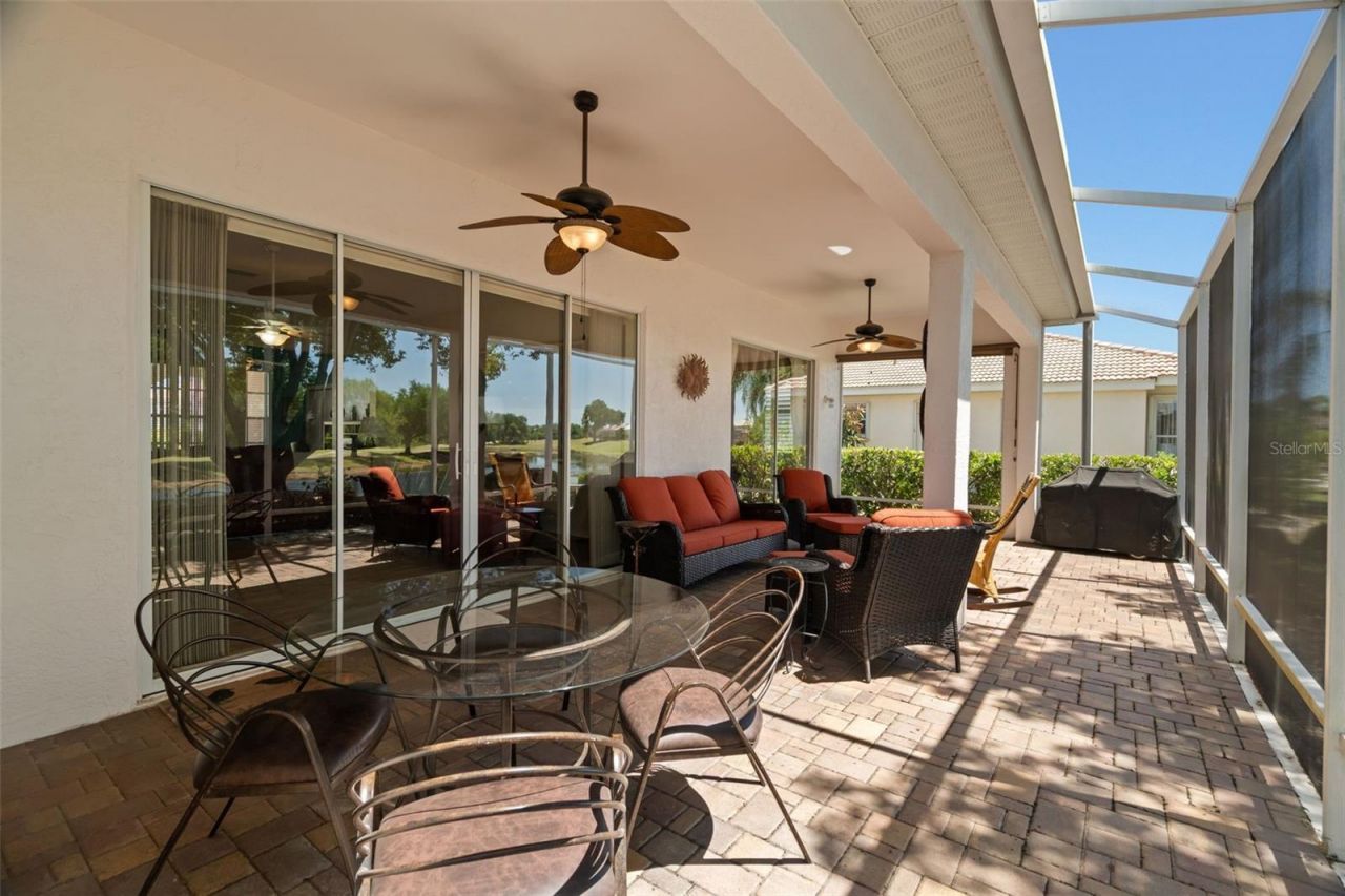 1134 Signature Drive, Sun City Center, FL 33573 Photo
