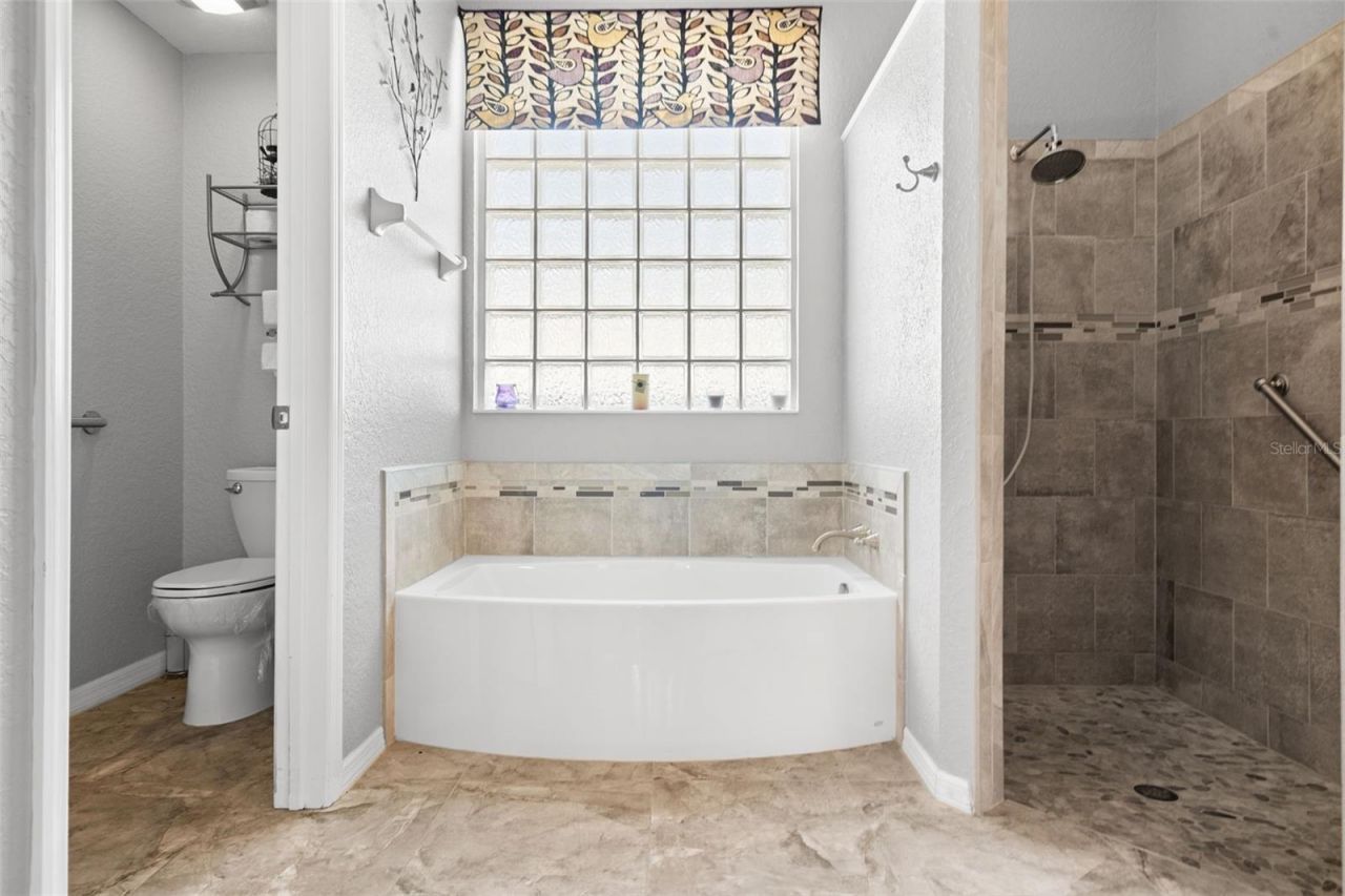 1134 Signature Drive, Sun City Center, FL 33573 Photo