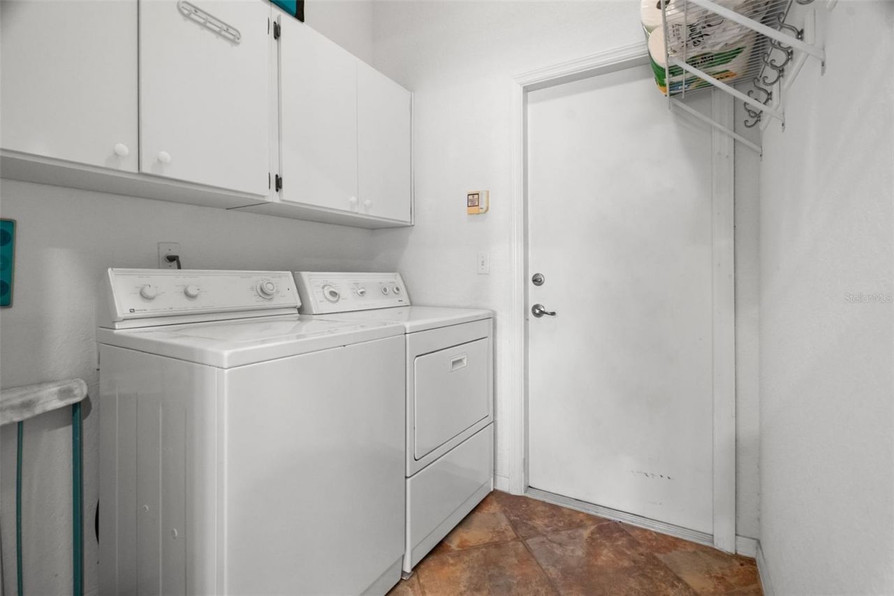 1134 Signature Drive, Sun City Center, FL 33573 Photo