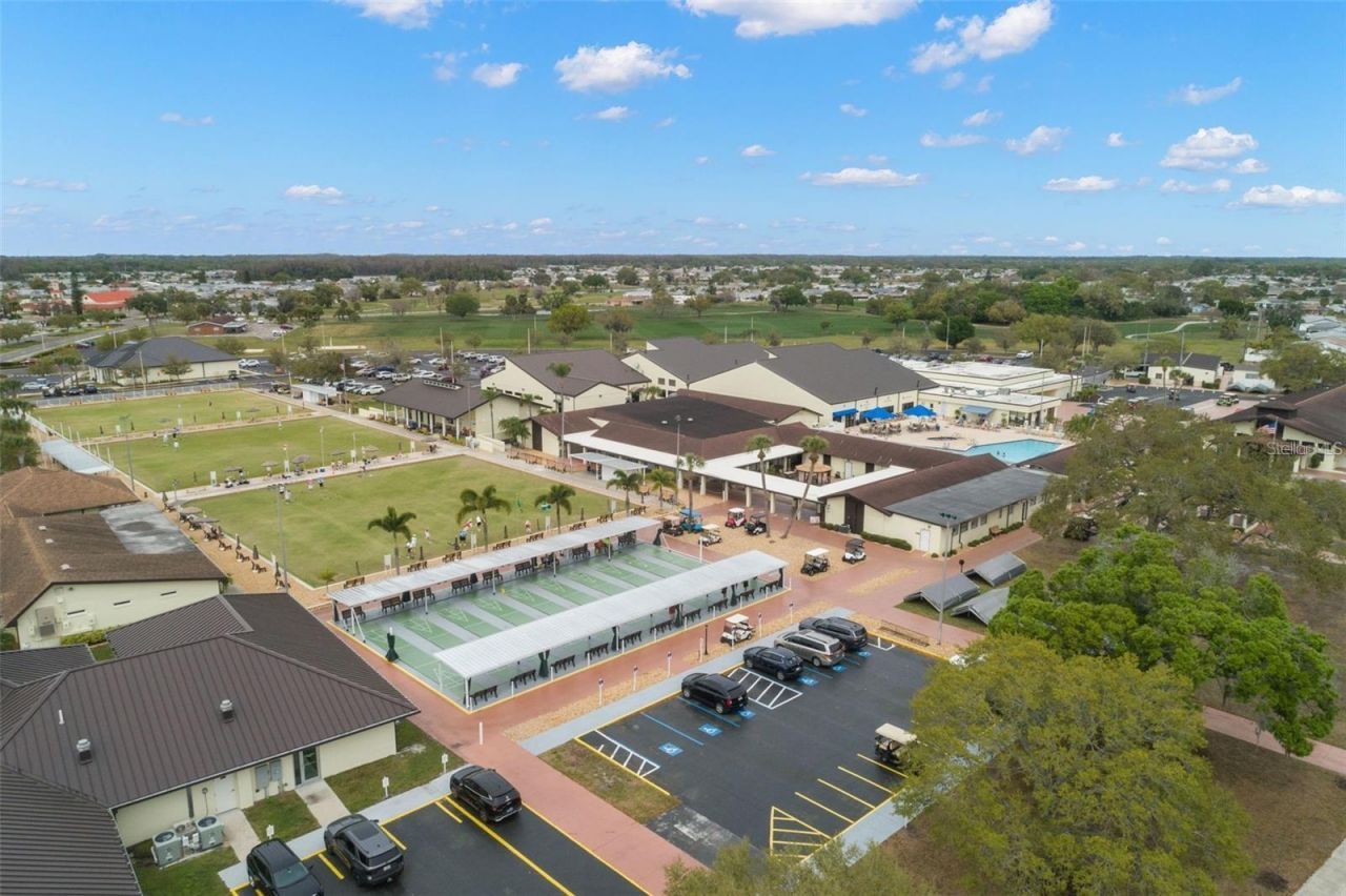 1134 Signature Drive, Sun City Center, FL 33573 Photo