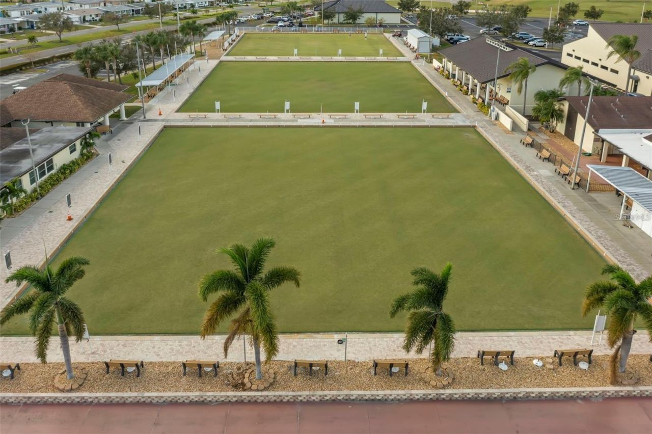 1134 Signature Drive, Sun City Center, FL 33573 Photo