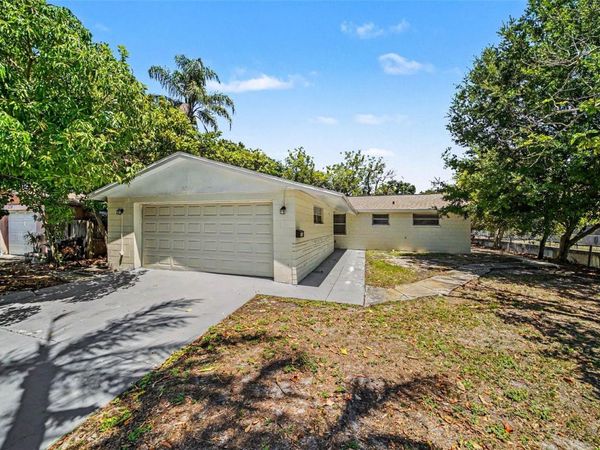5301 82ND AVENUE N, PINELLAS PARK, FL 33781