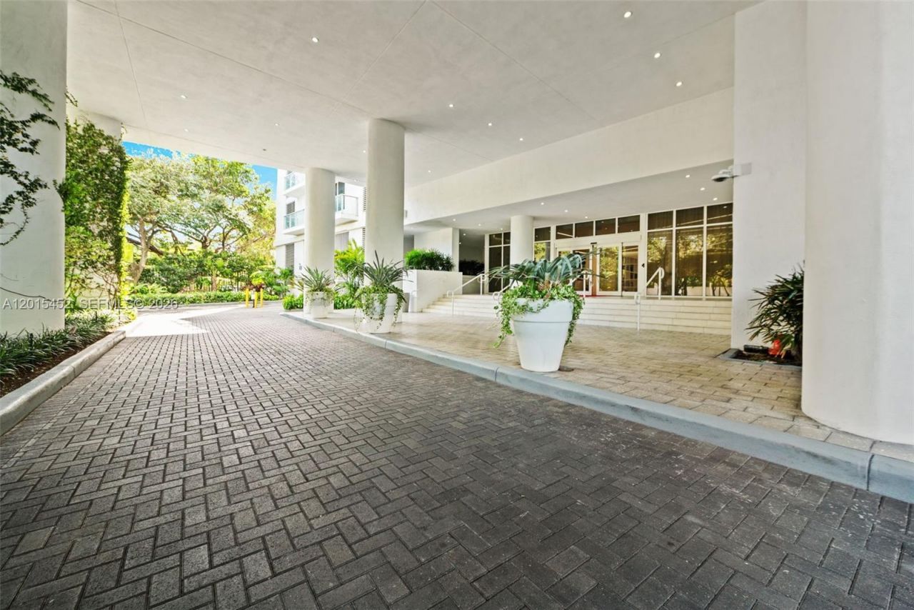 4250 Biscayne Blvd , Unit 1009, Miami, FL 33137 Photo
