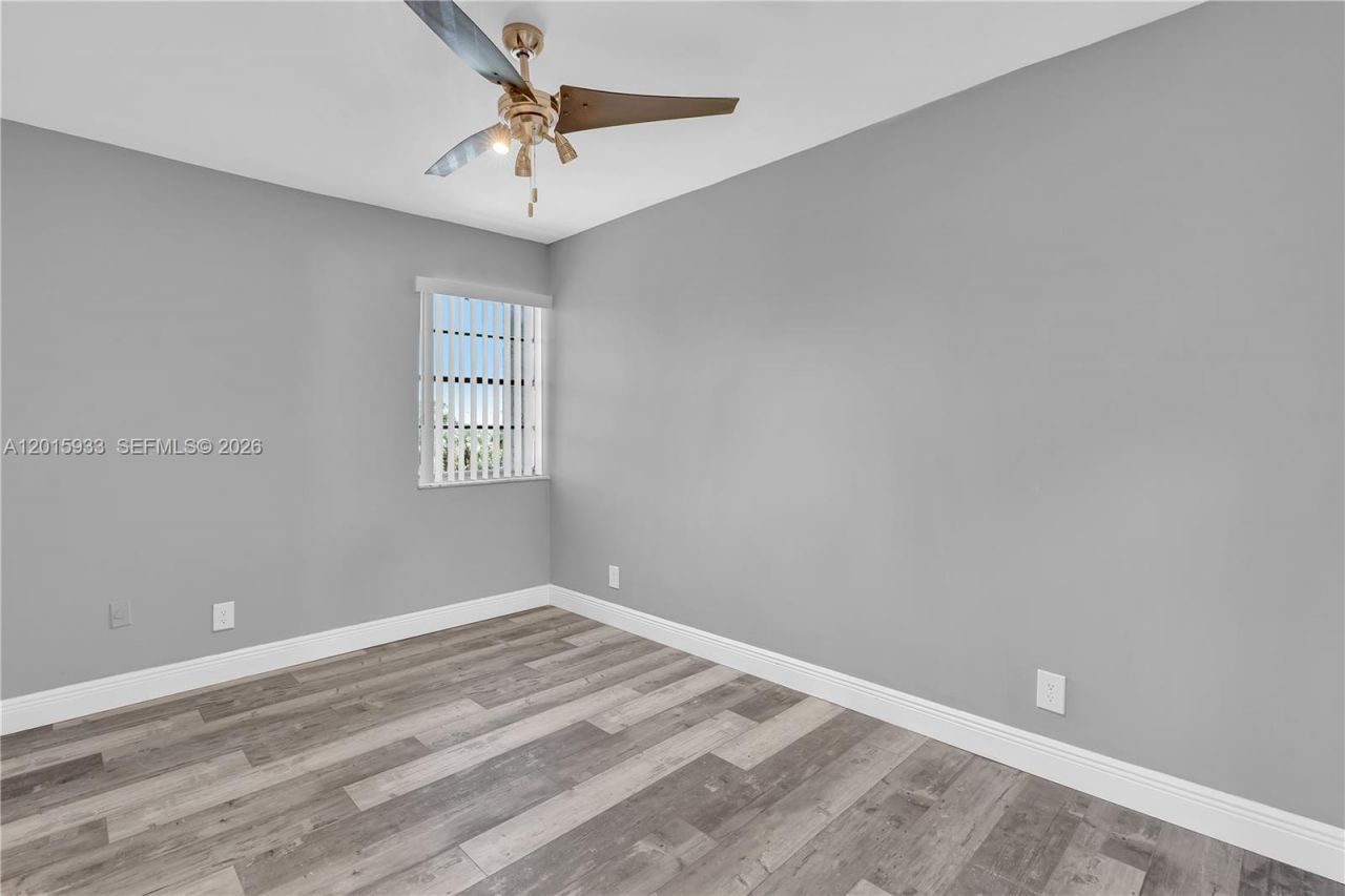 8911 NW 28th Dr , Unit 32B, Coral Springs, FL 33065 Photo