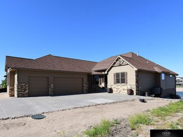 677 Serenity Pointe , Ashland, NE 68003