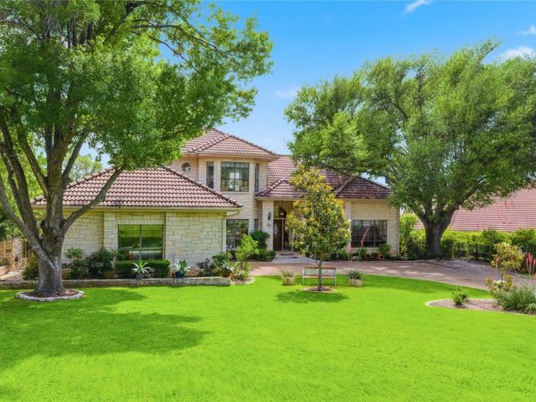 34 Wingreen LOOP, The Hills, TX 78738