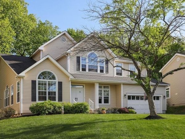 171 Smoke Rise Rd, Bernards, NJ 07920