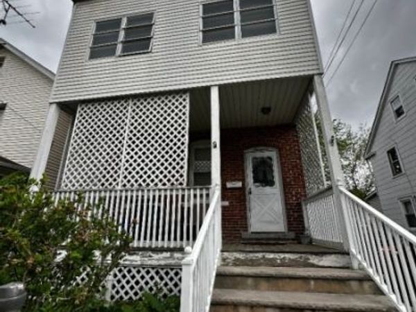 17 Fisher Ave, Bound Brook, NJ 08805