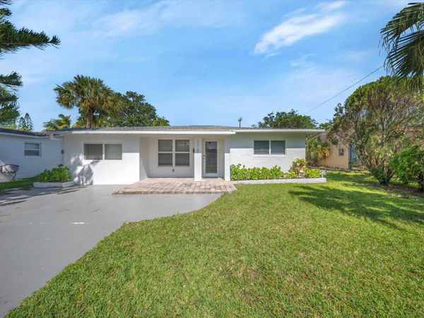 1721 N 16th Court, Hollywood, FL 33020