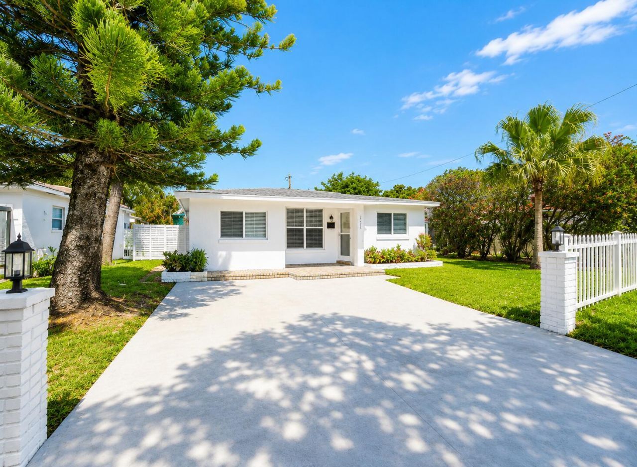 1721 N 16th Court, Hollywood, FL 33020 Photo
